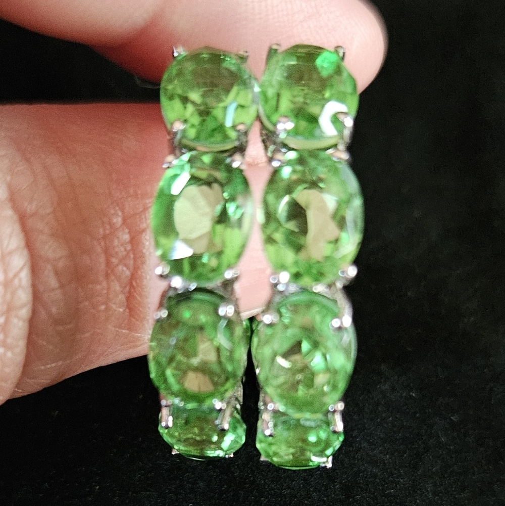 Ever True Chartreuse Quartz 20.50 ctw Hoop Earrings in Platinum Bond